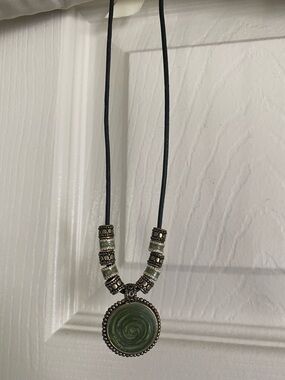 Green Swirl Pendant Necklace - Unbranded
